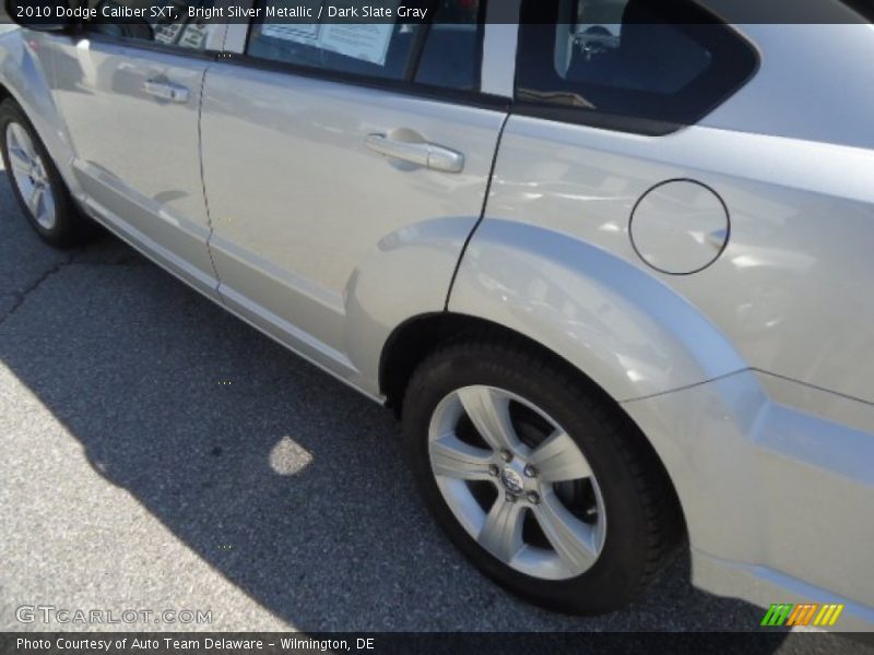 Bright Silver Metallic / Dark Slate Gray 2010 Dodge Caliber SXT