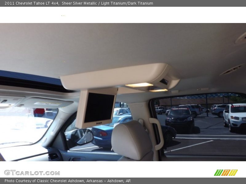 Sheer Silver Metallic / Light Titanium/Dark Titanium 2011 Chevrolet Tahoe LT 4x4