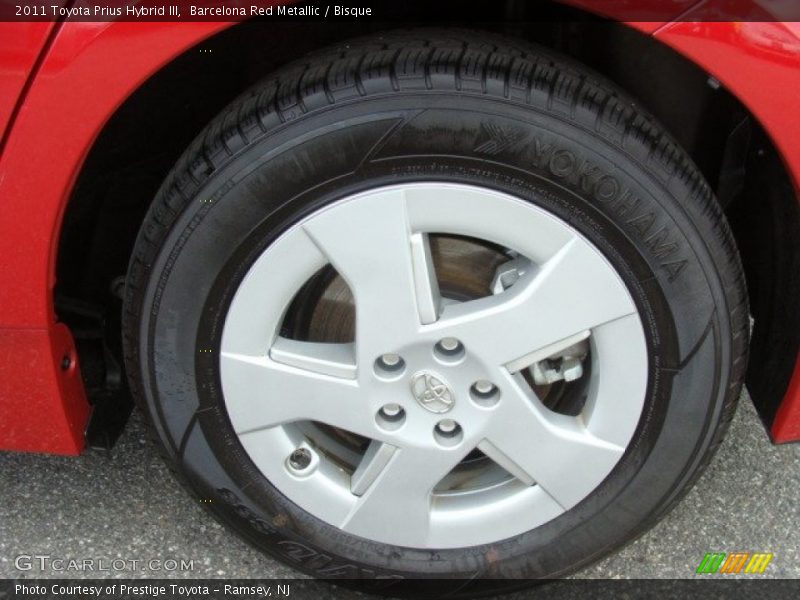 Barcelona Red Metallic / Bisque 2011 Toyota Prius Hybrid III