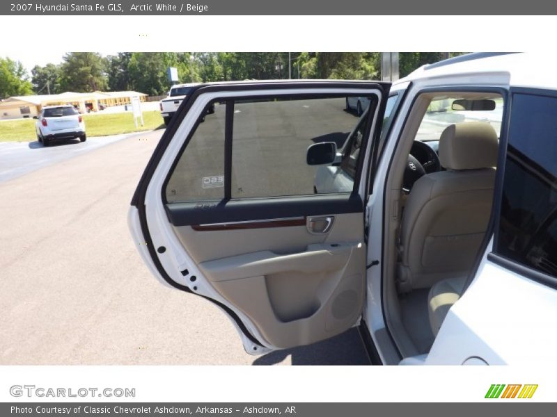 Arctic White / Beige 2007 Hyundai Santa Fe GLS