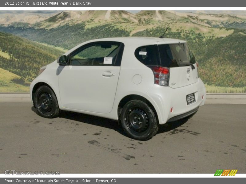 Blizzard White Pearl / Dark Gray 2012 Scion iQ