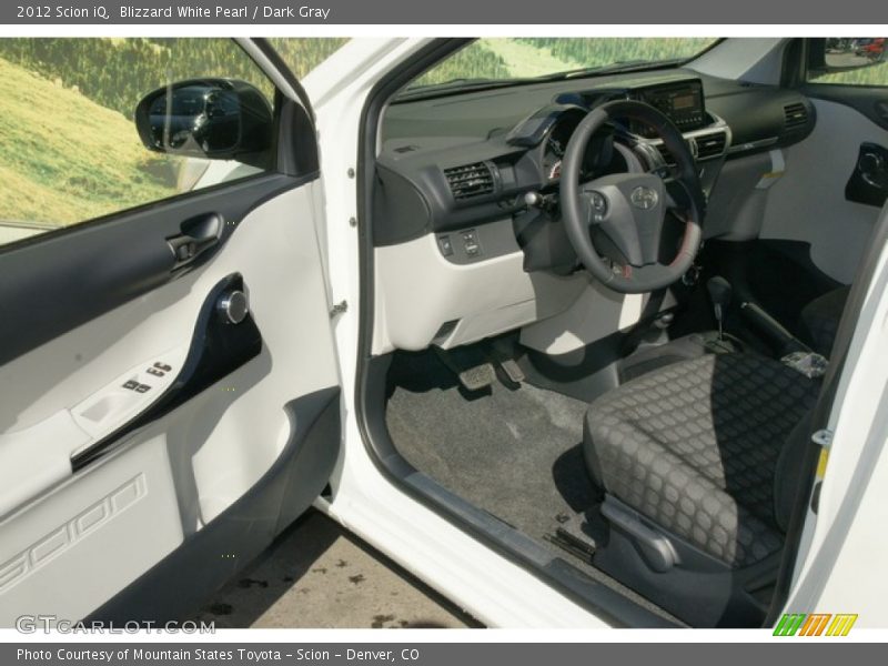 Blizzard White Pearl / Dark Gray 2012 Scion iQ