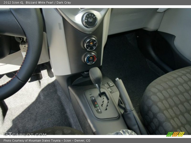 Blizzard White Pearl / Dark Gray 2012 Scion iQ