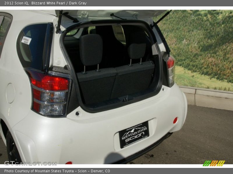 Blizzard White Pearl / Dark Gray 2012 Scion iQ