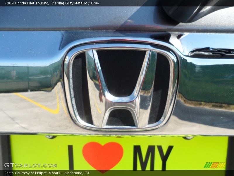 Sterling Gray Metallic / Gray 2009 Honda Pilot Touring