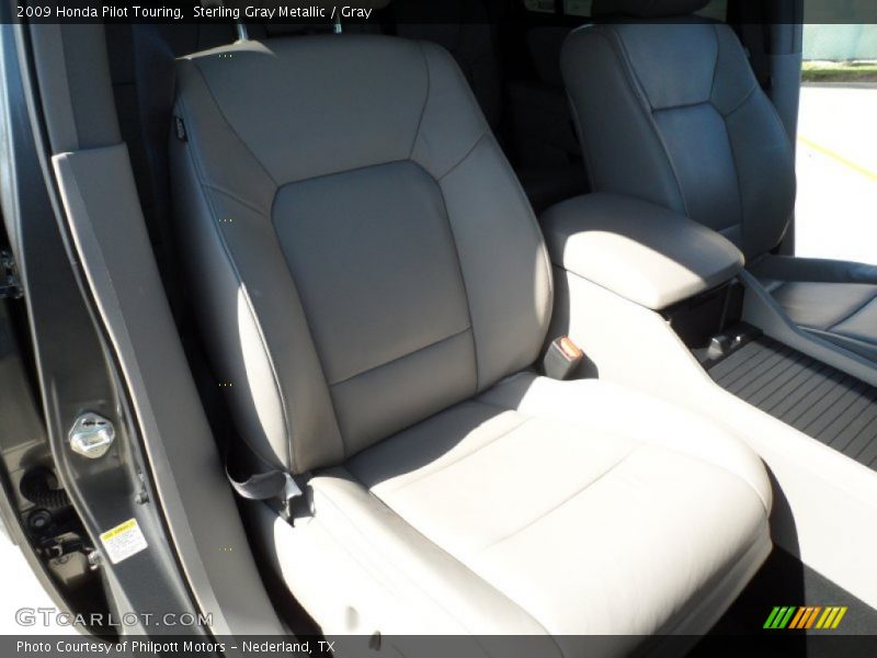 Sterling Gray Metallic / Gray 2009 Honda Pilot Touring