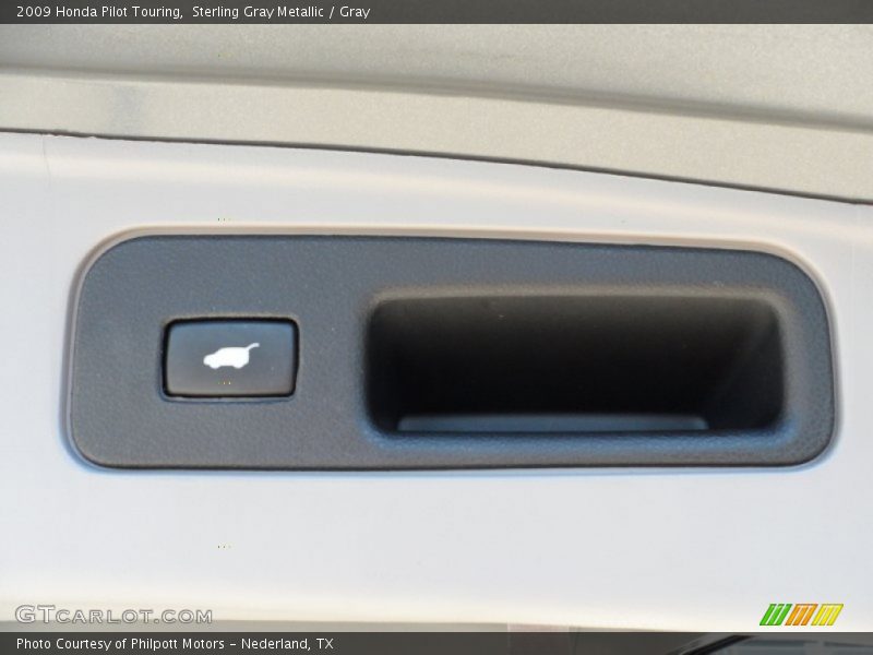 Sterling Gray Metallic / Gray 2009 Honda Pilot Touring