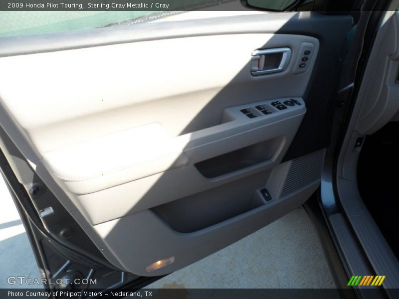 Sterling Gray Metallic / Gray 2009 Honda Pilot Touring