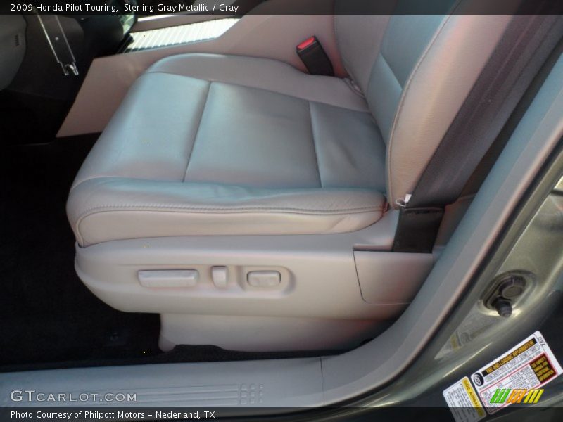 Sterling Gray Metallic / Gray 2009 Honda Pilot Touring