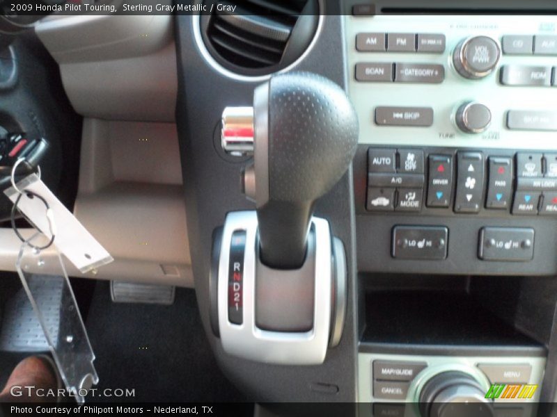 Sterling Gray Metallic / Gray 2009 Honda Pilot Touring