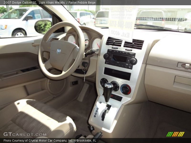 Light Khaki Metallic / Pastel Pebble Beige 2007 Dodge Caliber SE