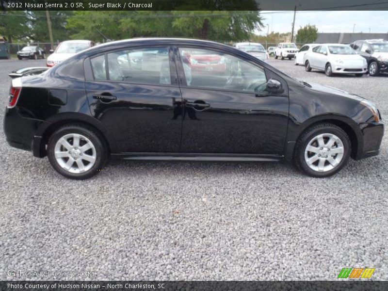 Super Black / Charcoal 2012 Nissan Sentra 2.0 SR
