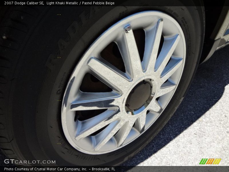 Light Khaki Metallic / Pastel Pebble Beige 2007 Dodge Caliber SE