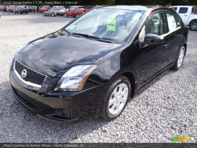 Super Black / Charcoal 2012 Nissan Sentra 2.0 SR