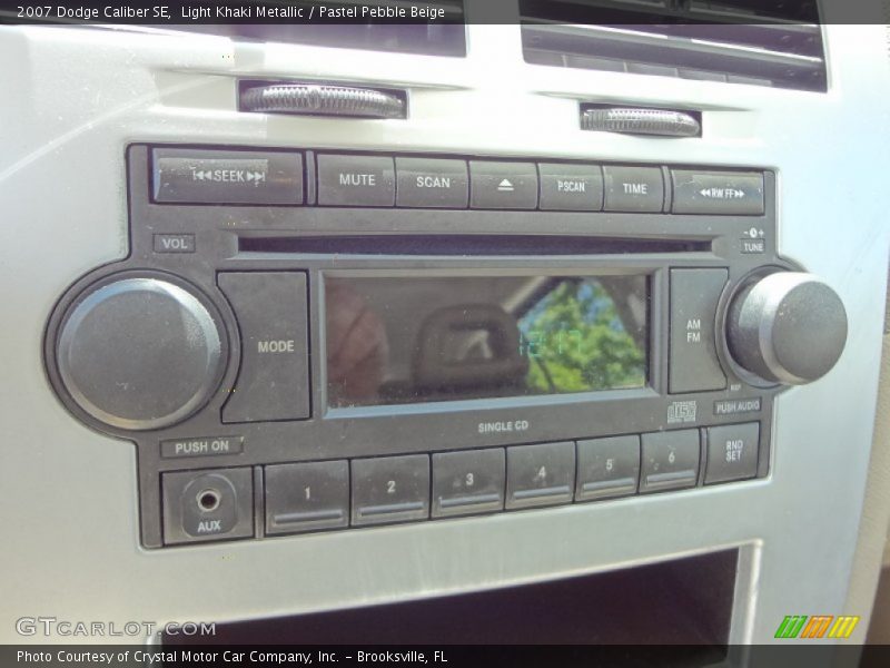 Light Khaki Metallic / Pastel Pebble Beige 2007 Dodge Caliber SE