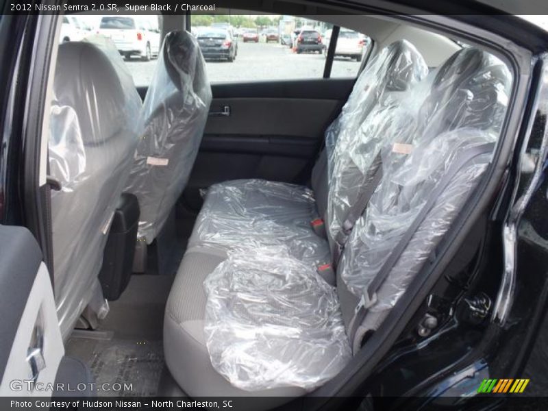 Super Black / Charcoal 2012 Nissan Sentra 2.0 SR