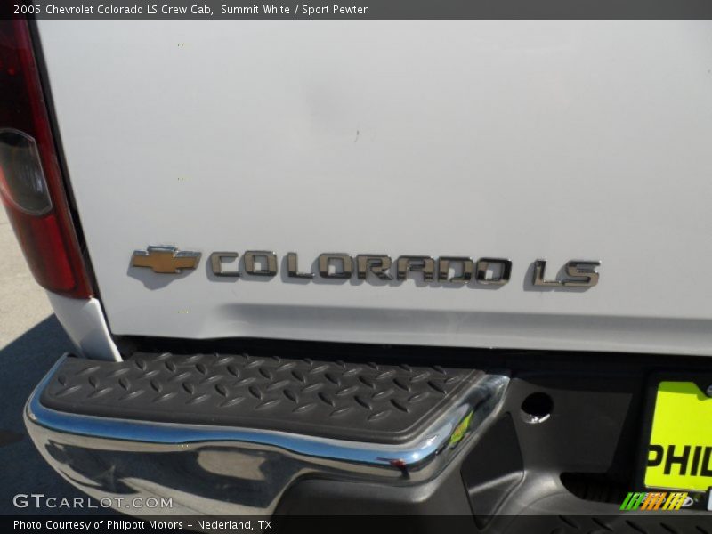 Summit White / Sport Pewter 2005 Chevrolet Colorado LS Crew Cab