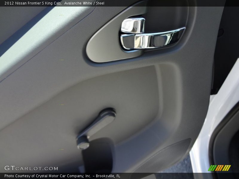 Avalanche White / Steel 2012 Nissan Frontier S King Cab