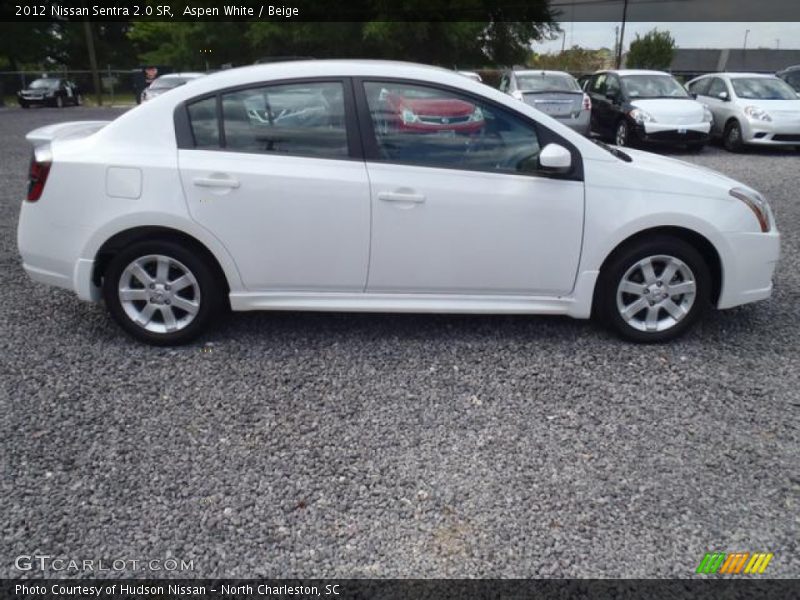 Aspen White / Beige 2012 Nissan Sentra 2.0 SR