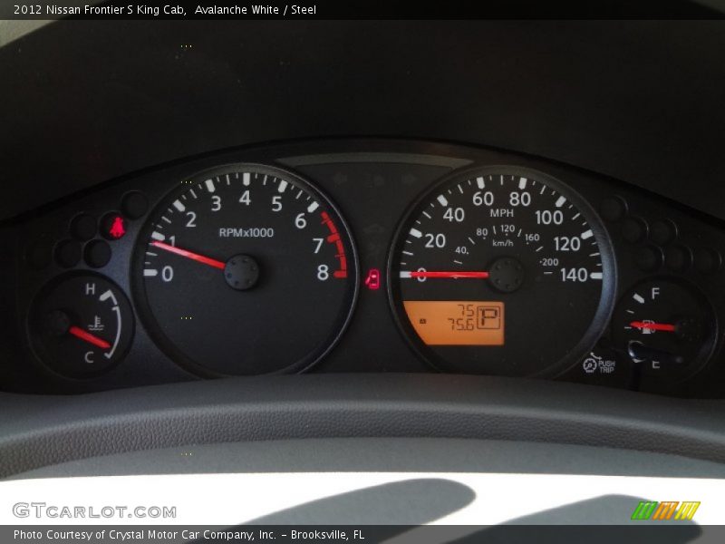 Avalanche White / Steel 2012 Nissan Frontier S King Cab