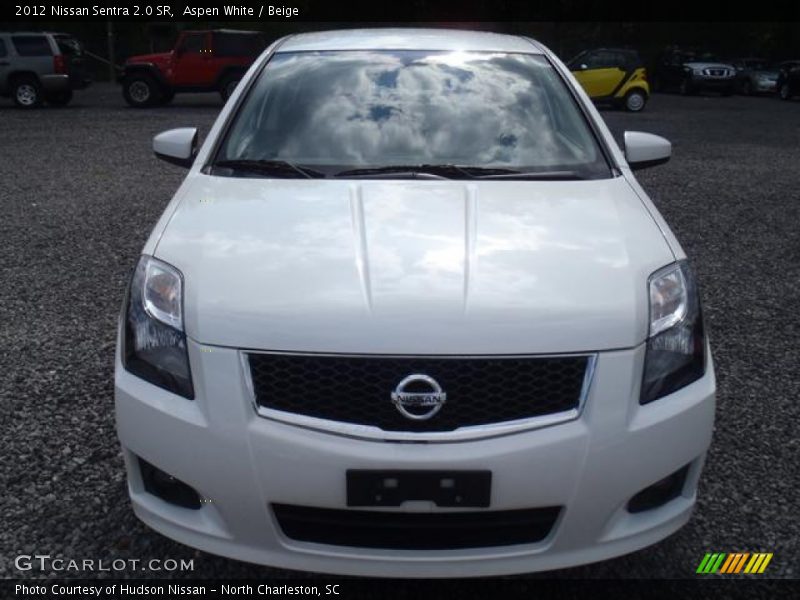Aspen White / Beige 2012 Nissan Sentra 2.0 SR