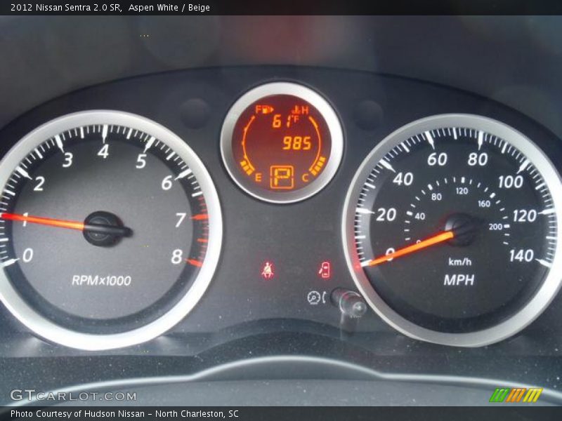 Aspen White / Beige 2012 Nissan Sentra 2.0 SR