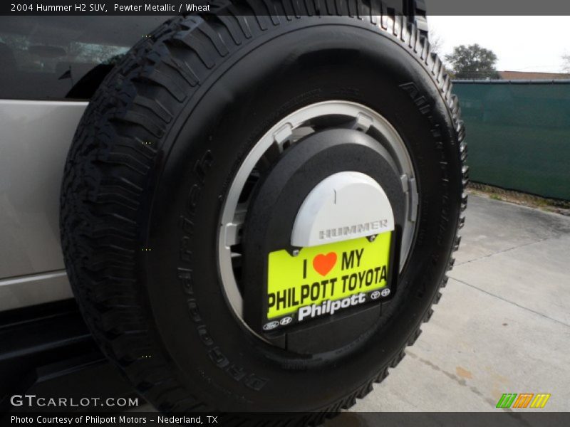 Pewter Metallic / Wheat 2004 Hummer H2 SUV