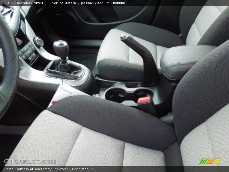 Silver Ice Metallic / Jet Black/Medium Titanium 2012 Chevrolet Cruze LS