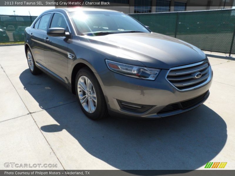Sterling Gray Metallic / Charcoal Black 2013 Ford Taurus SEL
