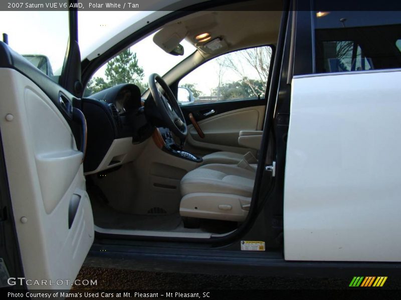 Polar White / Tan 2007 Saturn VUE V6 AWD