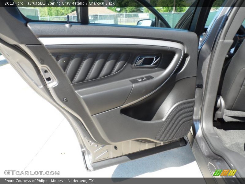 Door Panel of 2013 Taurus SEL