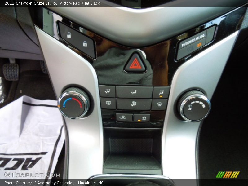 Victory Red / Jet Black 2012 Chevrolet Cruze LT/RS