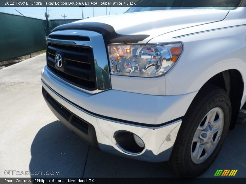 Super White / Black 2012 Toyota Tundra Texas Edition Double Cab 4x4