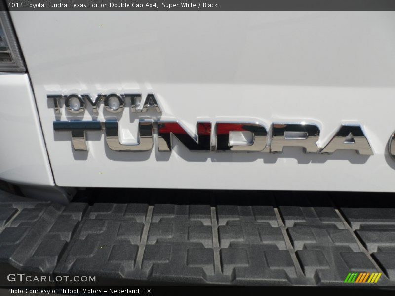 Super White / Black 2012 Toyota Tundra Texas Edition Double Cab 4x4