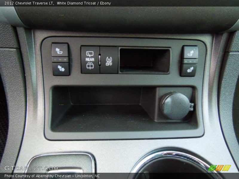 White Diamond Tricoat / Ebony 2012 Chevrolet Traverse LT
