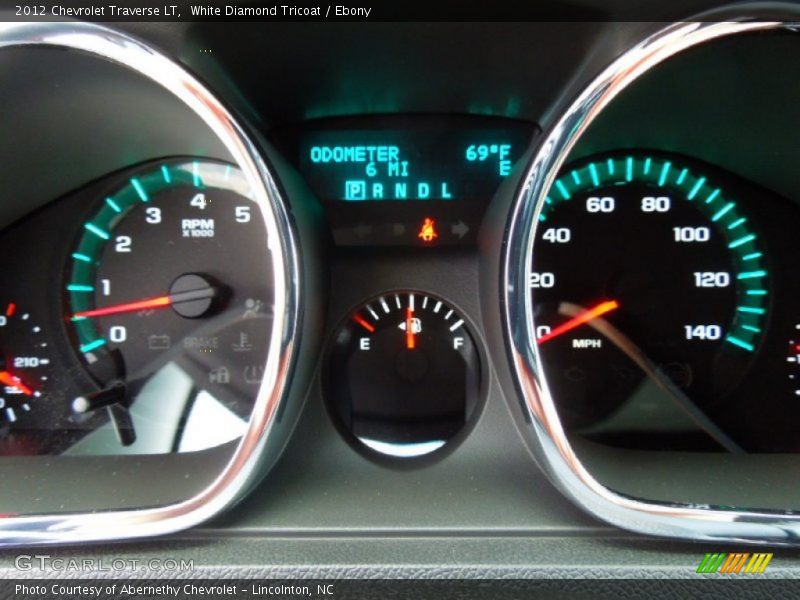 White Diamond Tricoat / Ebony 2012 Chevrolet Traverse LT