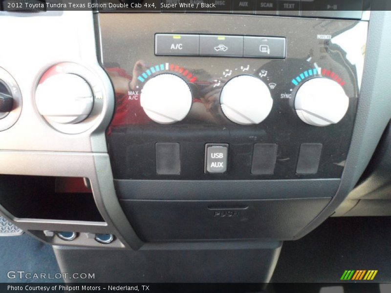 Super White / Black 2012 Toyota Tundra Texas Edition Double Cab 4x4