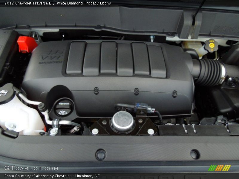 White Diamond Tricoat / Ebony 2012 Chevrolet Traverse LT