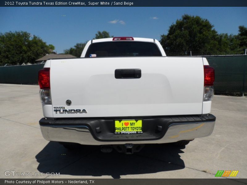 Super White / Sand Beige 2012 Toyota Tundra Texas Edition CrewMax
