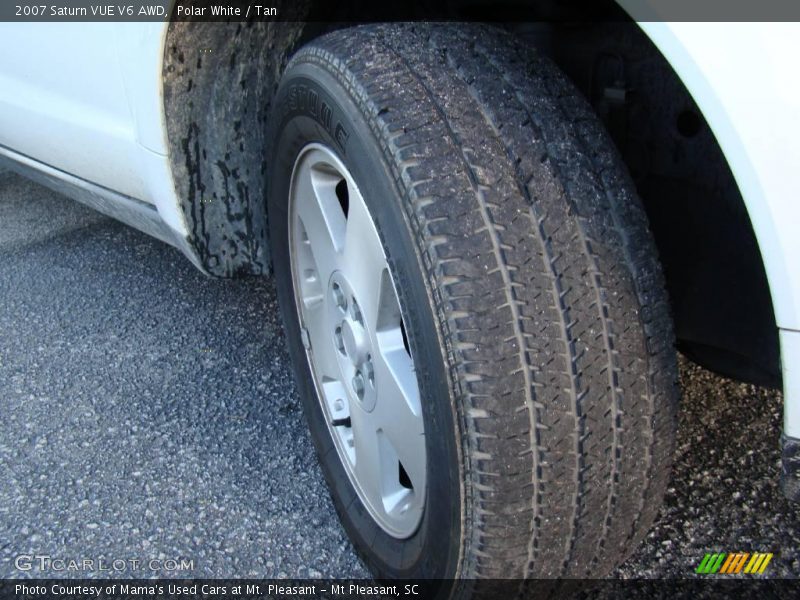Polar White / Tan 2007 Saturn VUE V6 AWD