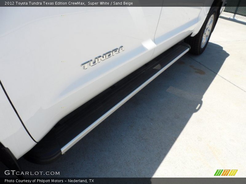 Super White / Sand Beige 2012 Toyota Tundra Texas Edition CrewMax