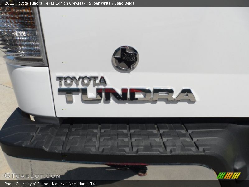 Super White / Sand Beige 2012 Toyota Tundra Texas Edition CrewMax