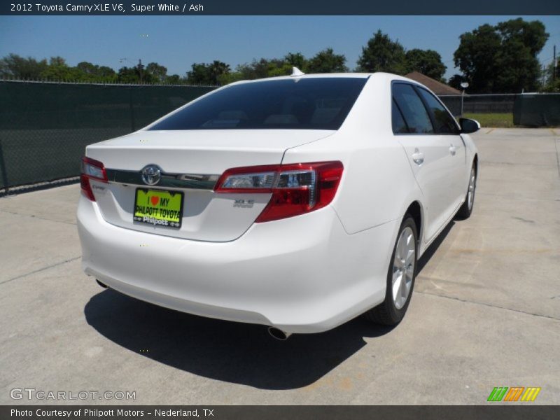 Super White / Ash 2012 Toyota Camry XLE V6