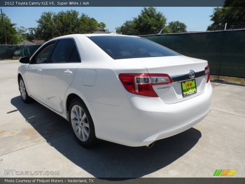 Super White / Ash 2012 Toyota Camry XLE V6