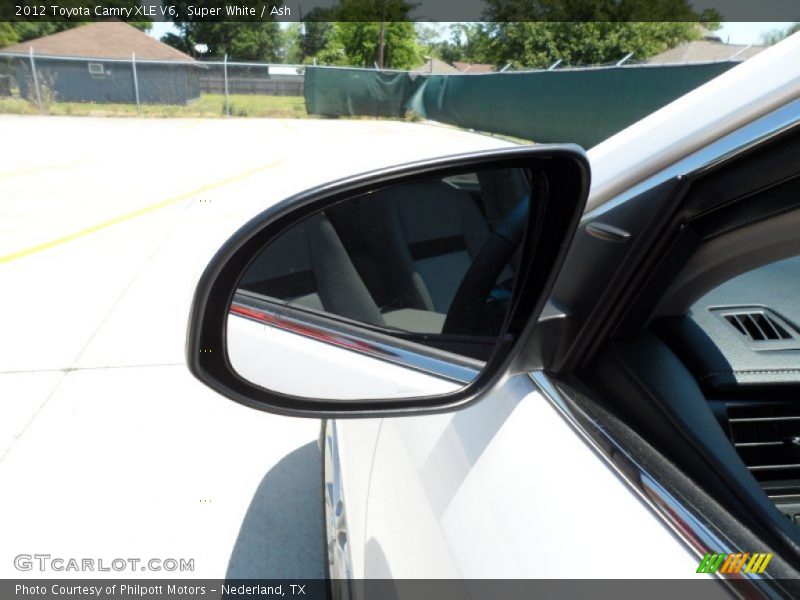 Super White / Ash 2012 Toyota Camry XLE V6