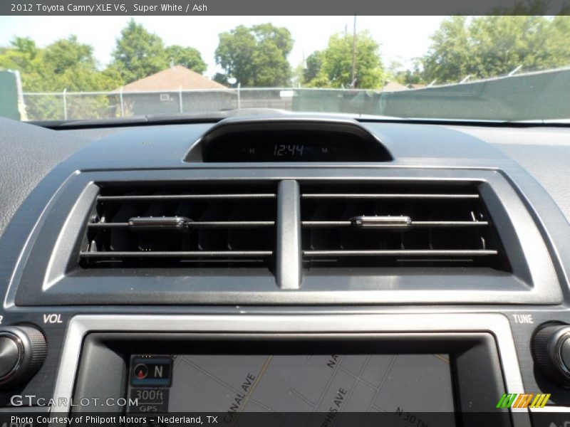 Super White / Ash 2012 Toyota Camry XLE V6