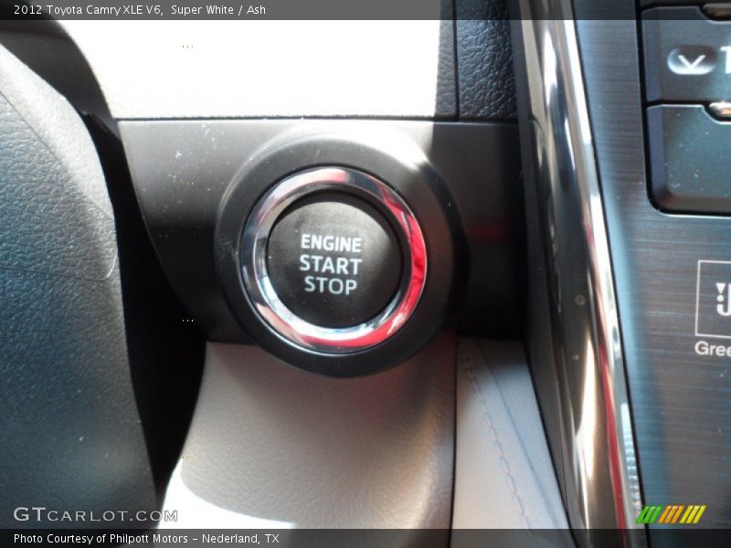 Super White / Ash 2012 Toyota Camry XLE V6