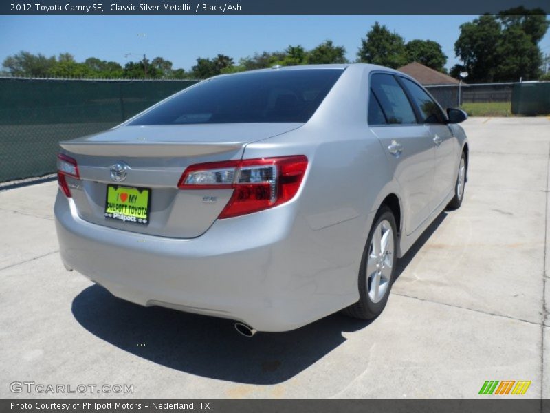 Classic Silver Metallic / Black/Ash 2012 Toyota Camry SE