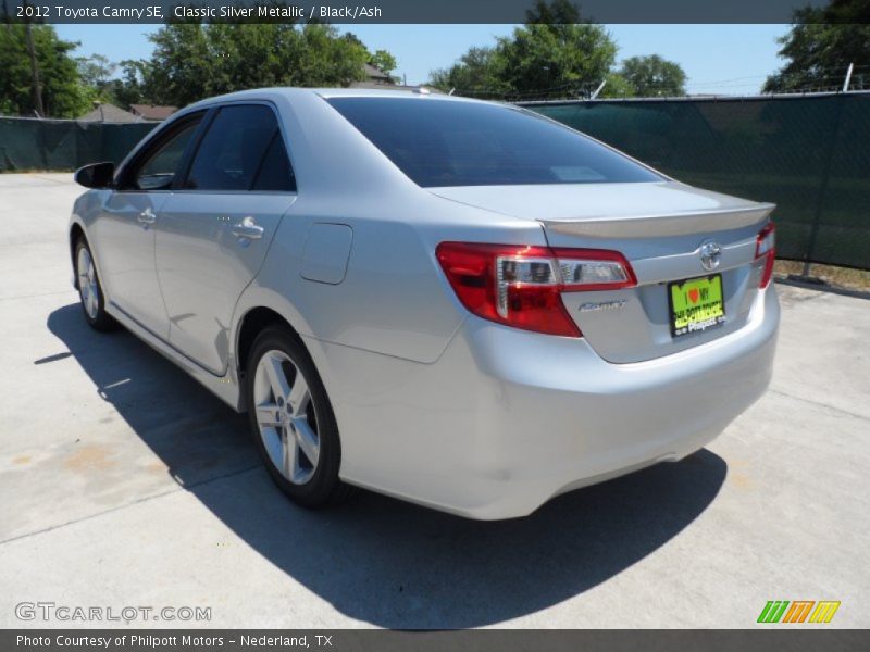 Classic Silver Metallic / Black/Ash 2012 Toyota Camry SE