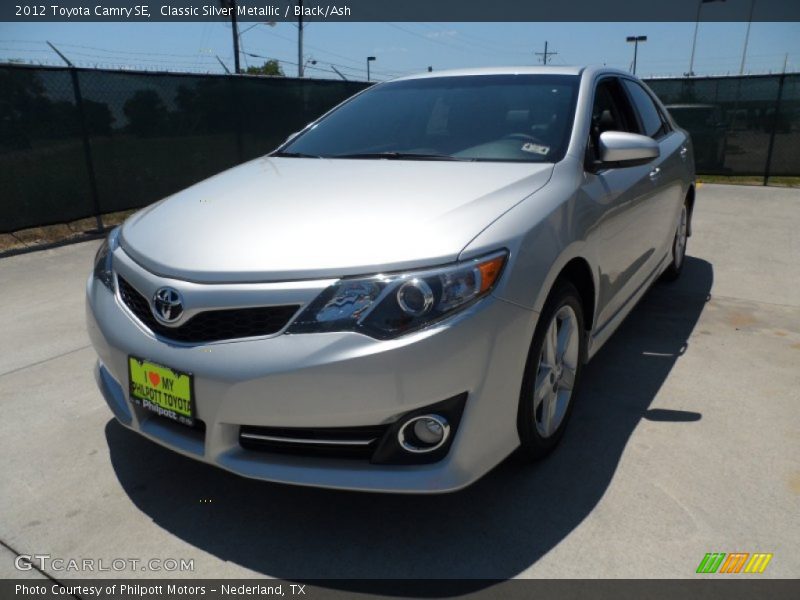 Classic Silver Metallic / Black/Ash 2012 Toyota Camry SE